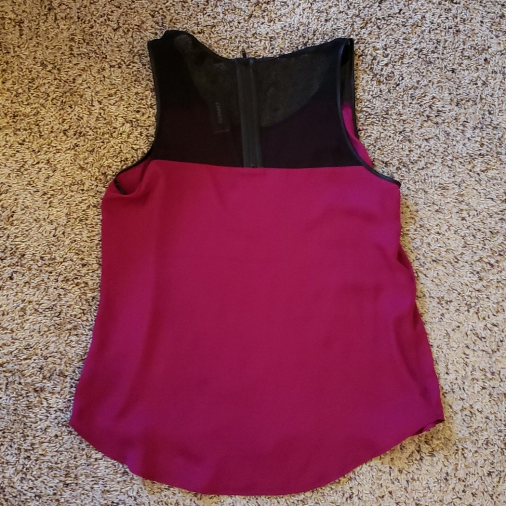 Express Tank Top - Picture 3 of 3